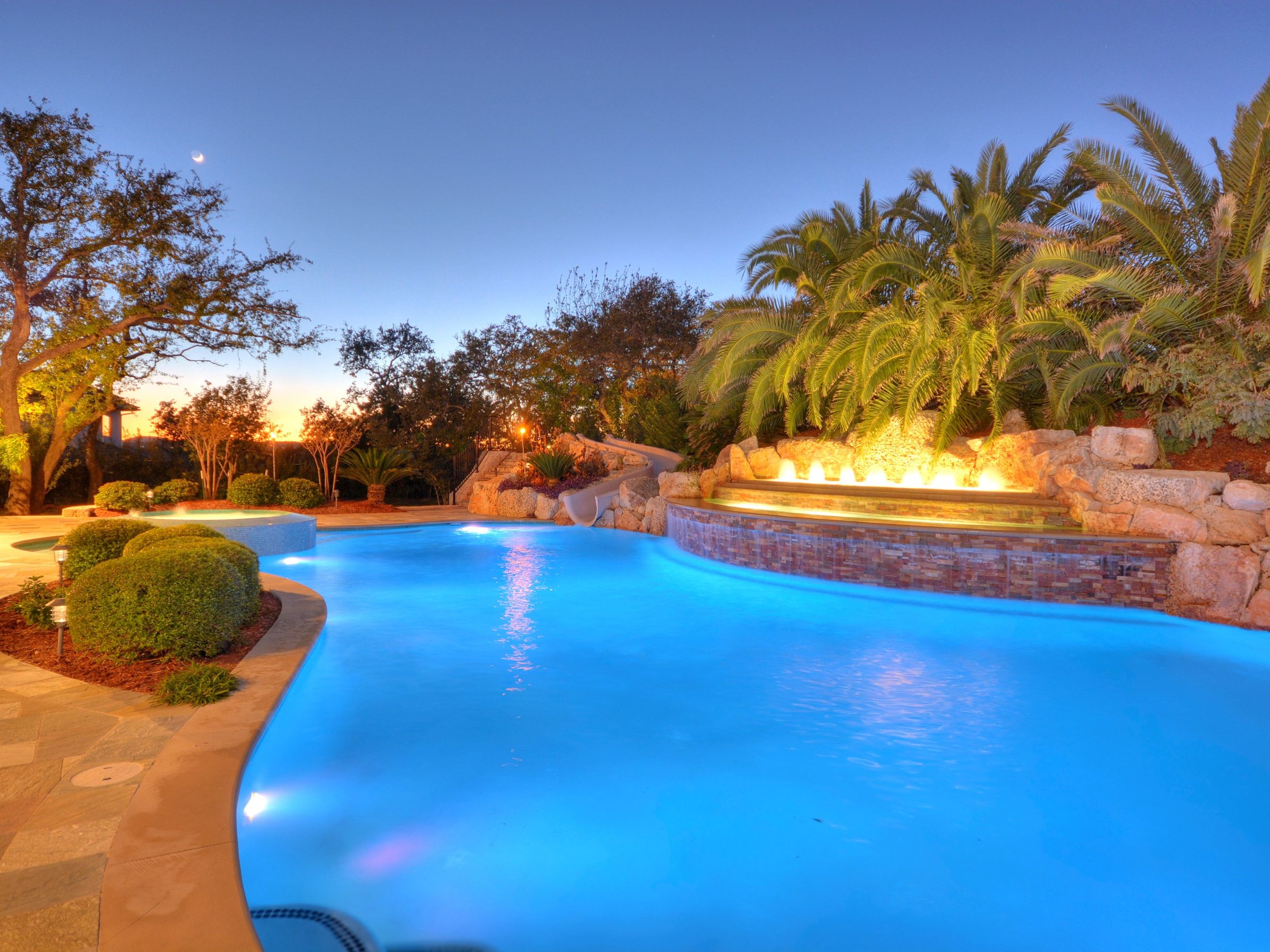 Pool twilight 2