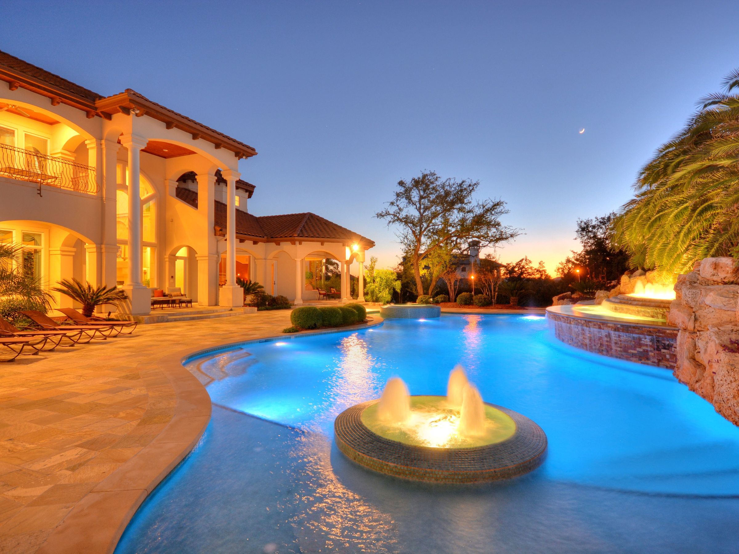 Pool twilight