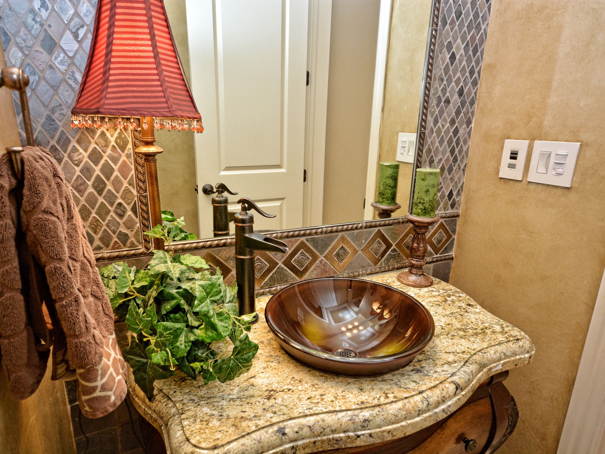 Powder bath